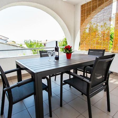 Apartmani Tamara Baska מראה חיצוני תמונה