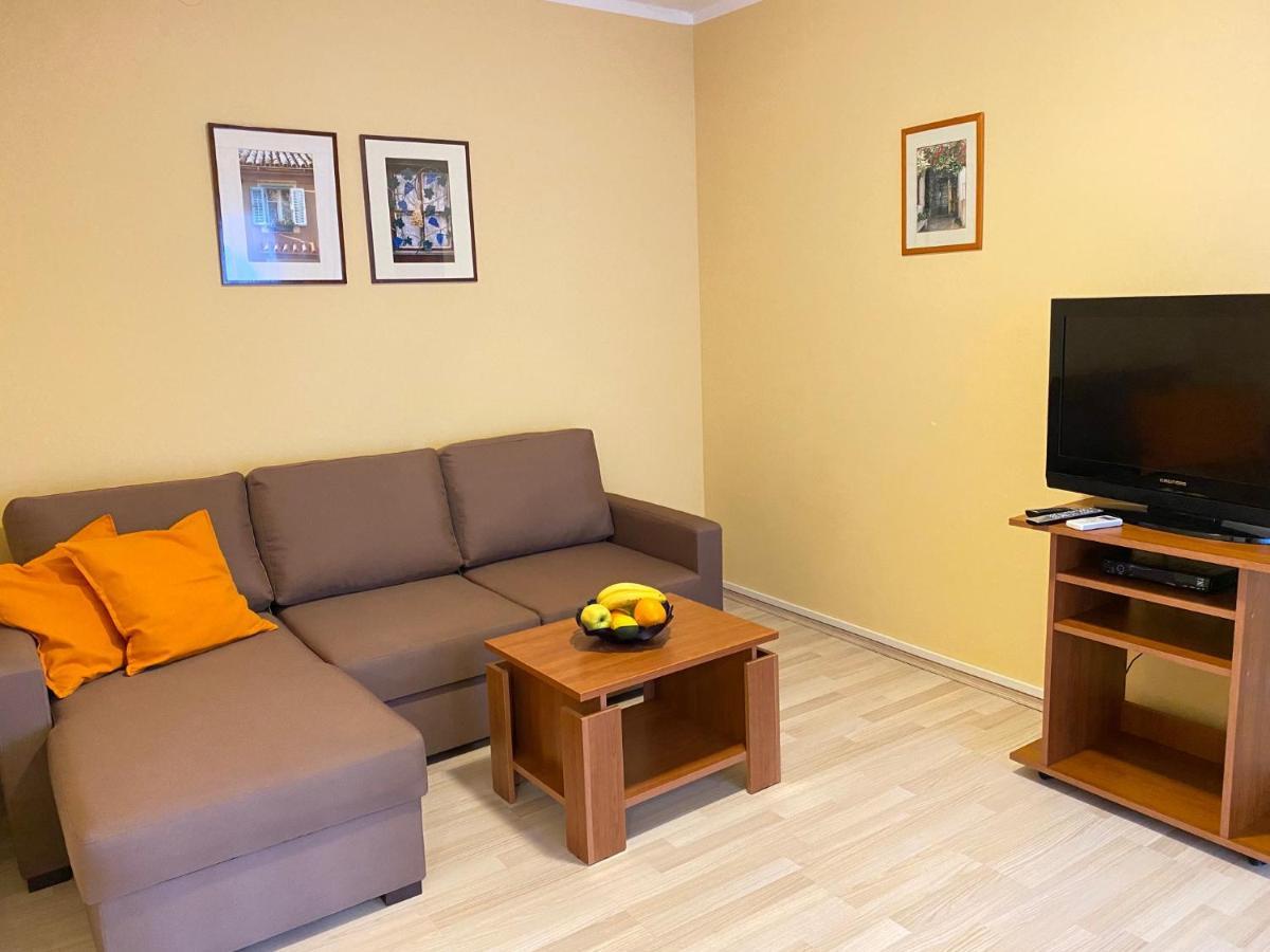 Apartmani Tamara Baska מראה חיצוני תמונה