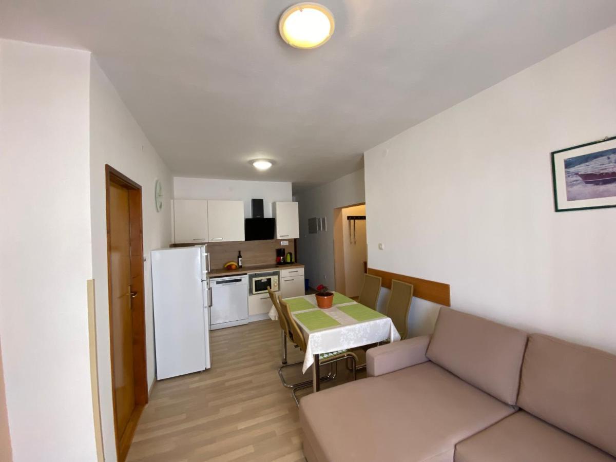Apartmani Tamara Baska מראה חיצוני תמונה