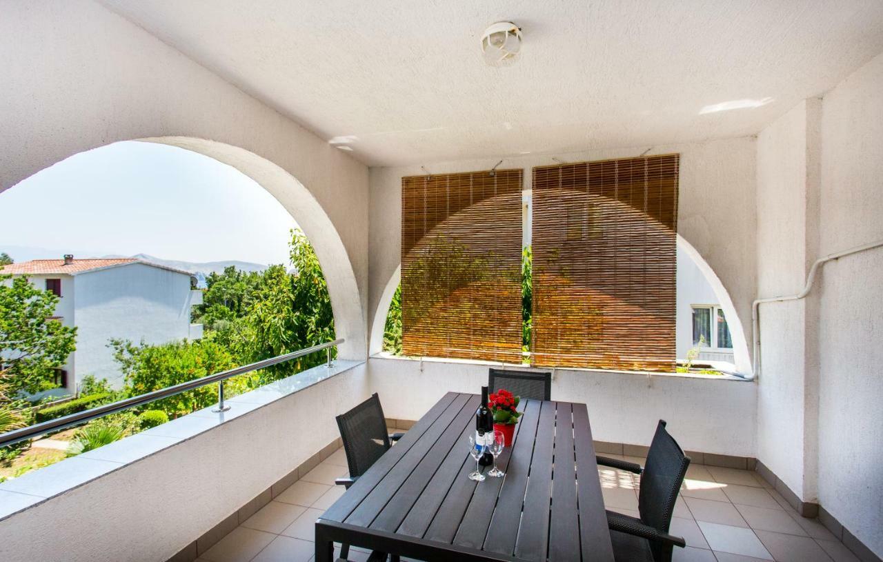 Apartmani Tamara Baska מראה חיצוני תמונה